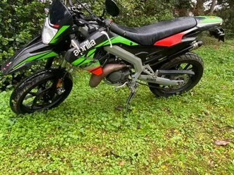 moto aprilia sx 50