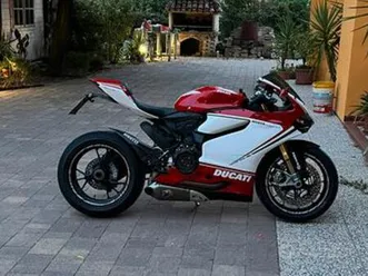 ducati panigale 1199 s abs tricolore