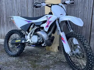 yamaha 250 yz