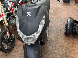 kisbee peugeot 4t pour pièce