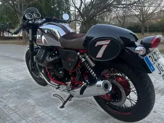 moto guzzi - v7 ii racer