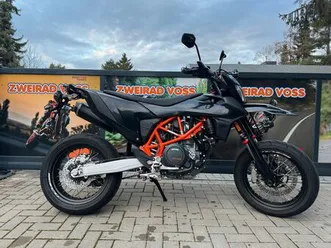 ktm 690 smc-r black