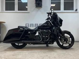 harley davidson street e glide road glide 6.5 gt all in black