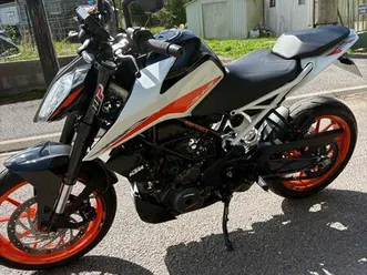 ktm duke 390