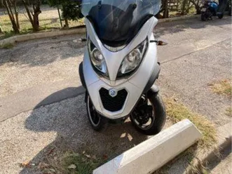 piaggio mp3