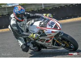 triumph daytona 675 r préparée piste