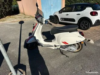 vespa sprint 125 abs