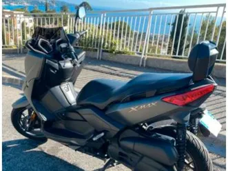 yamaha xmax