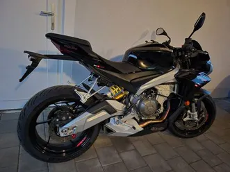 aprilia tuono 660 factory