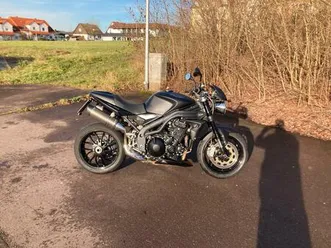 triumph speed triple