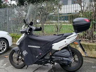kymco agility 125 bianco