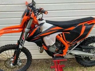 moto ktm 125