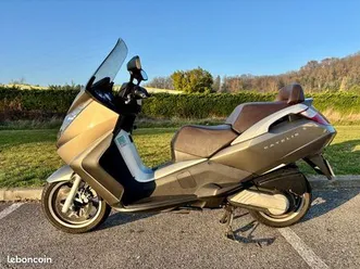 scooter peugeot satelis 125