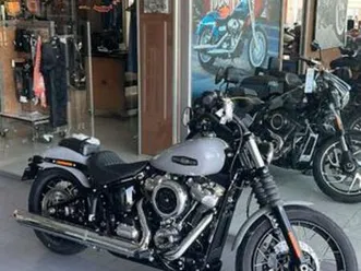 harley davidson - softail street bob 11