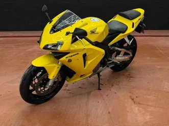 honda - cbr 600 rr