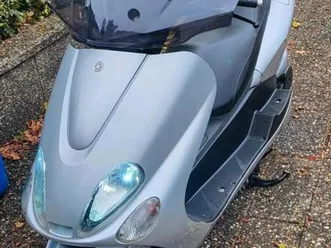 yamaha majesty 125 roller maxi scooter mbk