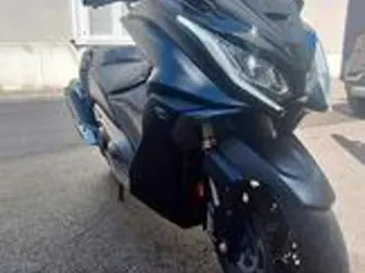kymco ak 550