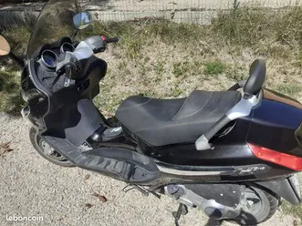 scooter piaggio xevo 125
