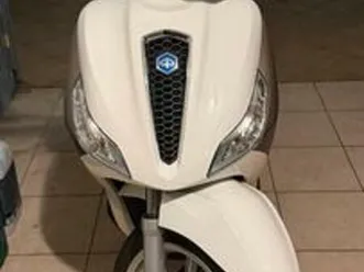 piaggio medley 150 abs