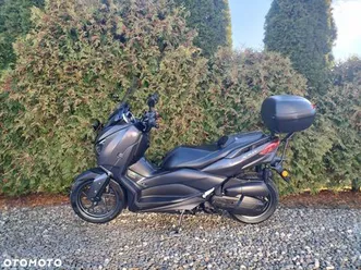 yamaha x-max