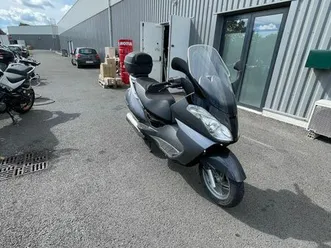 scooter aprilia 125