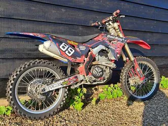 honda crf 250 rood