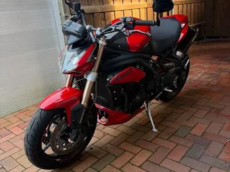 triumph speed triple 1050 - akrapovic