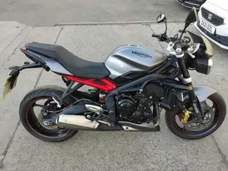 2017 17 triumph street triple r abs low miles new mot naked triple r