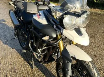 2013 13 triumph tiger 800 abs white enduro adventure tourer top box 26k mls