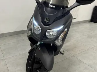 skuter sym 125 gts evo pisz