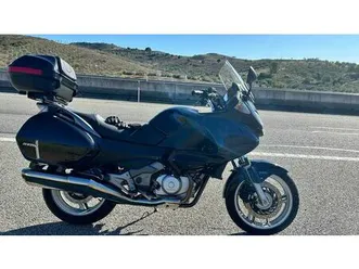 honda deauville 700 como nova 16300km ano 2010 fânzeres e são pedro da cova