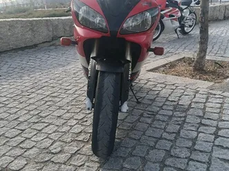 yamaha yzf r1