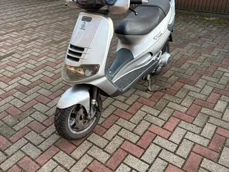 piaggio skipper 125 4t