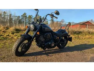 indian chief dark horse bobber