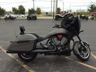 2016 victory motorcycles cross country base