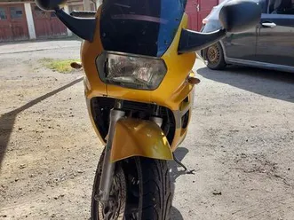 suzuki gsxf 600