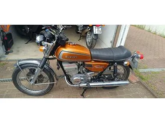 suzuki gt 250