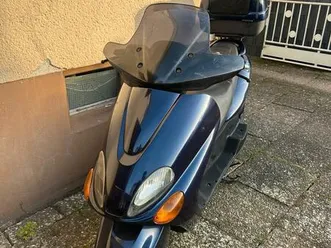 yamaha yp majesty 125cmm in gutem zustand original zustand