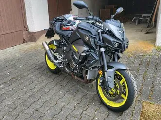 yamaha mt 10, inkl. zentralständer + zubehör