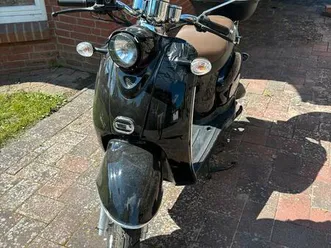 roller 50 ccm nova motors retro star