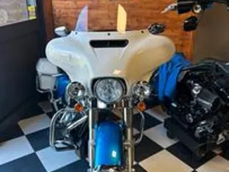 electra glide revival km 1000