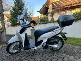 motorrad weiss, honda fsh 125 sh mode mit garantie bis 2027 canton zurich -