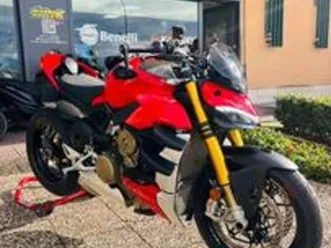 ducati streetfighter v4 s - tutto incluso anche