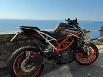 ktm duke 390