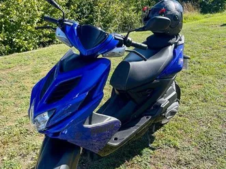 scooter yamaha 50 cm3 aerox bleu métallisé
