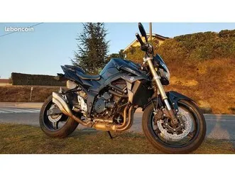 suzuki gsr 850 abs