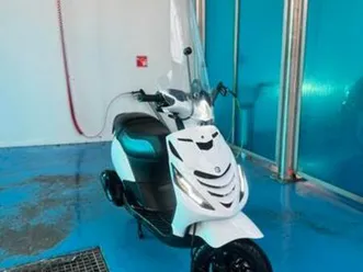 piaggio zip 100cc 4-takt | 2014 | 14.xxx km | — scooters | piaggio — marktplaats