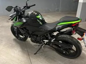 kawasaki z400 (2022)