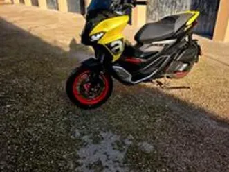 aprilia sr gt sport 125
