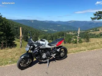 superbe mv agusta brutale 800 de 2016